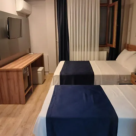 Hotel çelik Crown